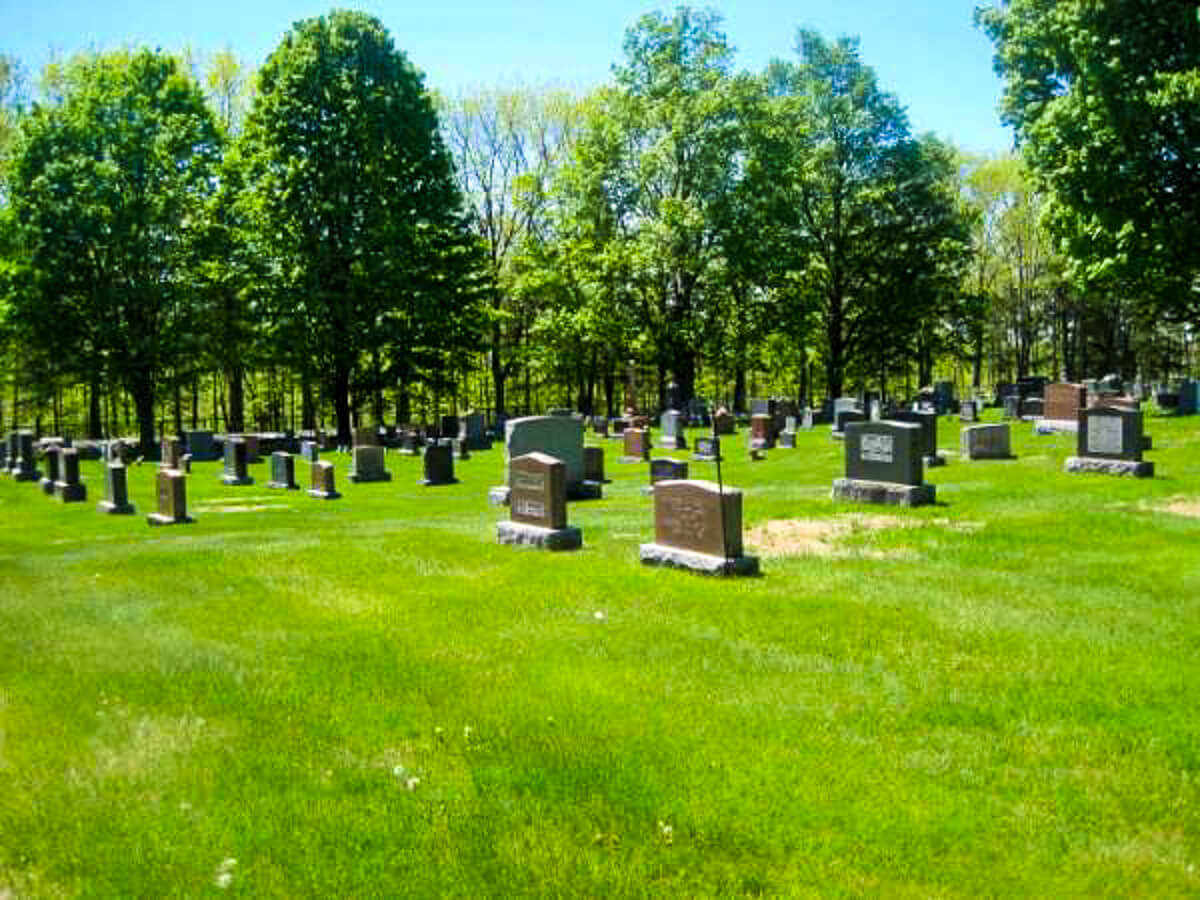 riverside cemetery, brigham, quebec