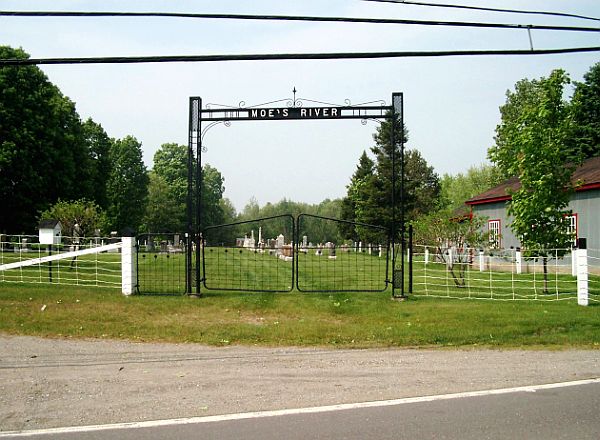 Moe's River Cemetery