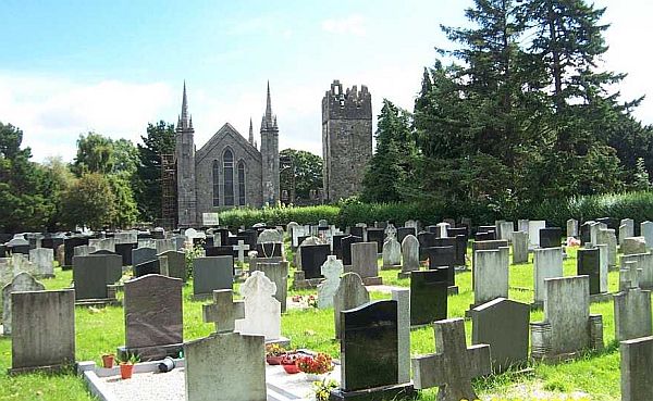 st. maelruains church cemetery