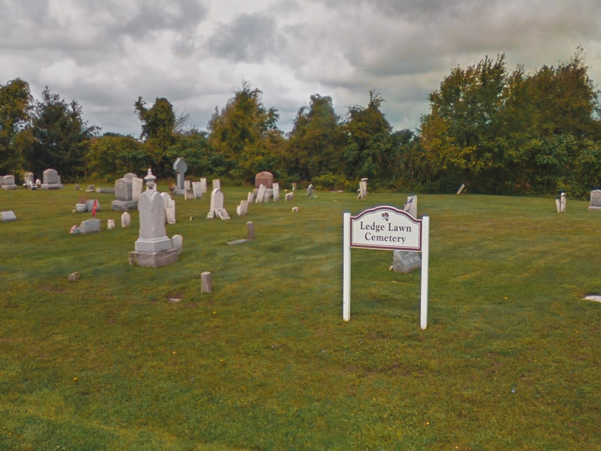 ledge lawn cemetery, murrays corners, ny
