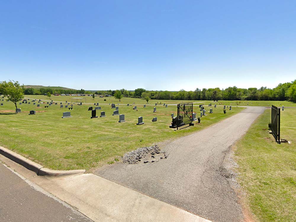 riverside gardens cemetery oklahoma city