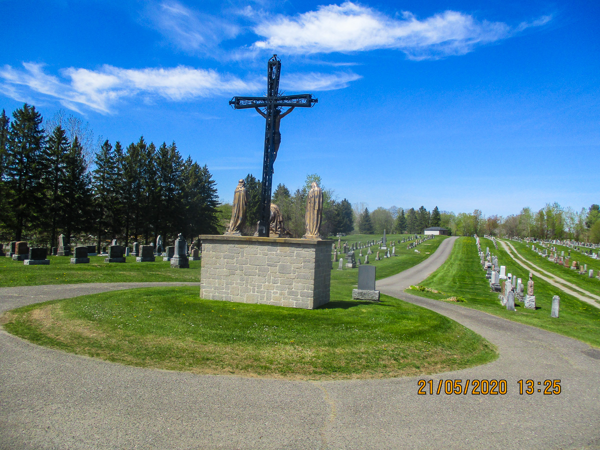 saint-bernardin cemetery, waterloo, quebec