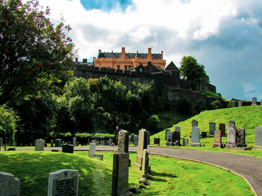 ballengeich cemetery stirling scotland