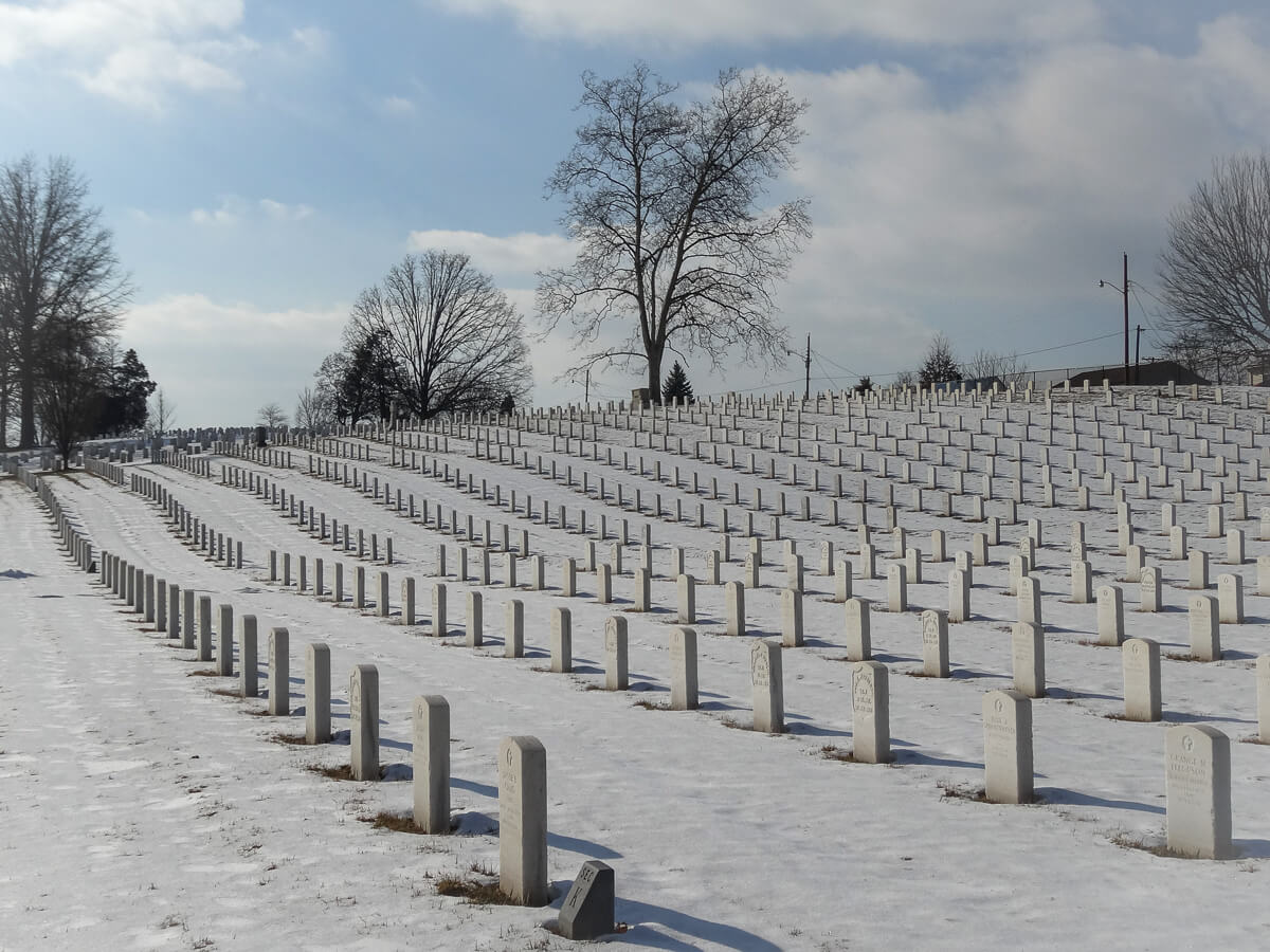 mountain home national cemetery